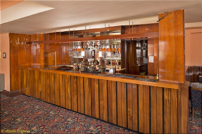 Left Hand Bar.  by Historic England